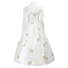 Laden Sie das Bild in den Galerie-Viewer, Mia Thermopolis Princess Diaries weiß Kleid Cosplay Outfit