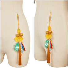 Laden Sie das Bild in den Galerie-Viewer, Zoey Tassel-Anhänger Huntrix Zoey Cosplay Requisite