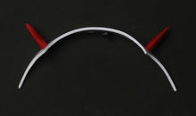 Laden Sie das Bild in den Galerie-Viewer, DARLING in the FRANXX  02 Zero Two Kopfschmuck Haarspange Cosplay Requisite